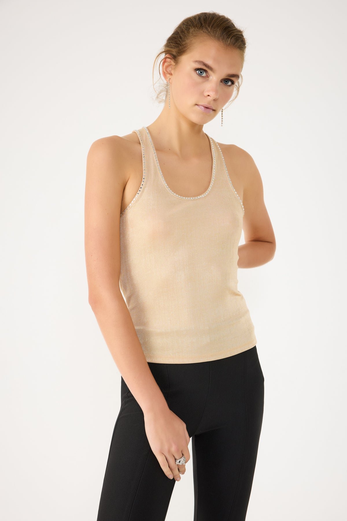 Unterhemd mit Steinstickerei