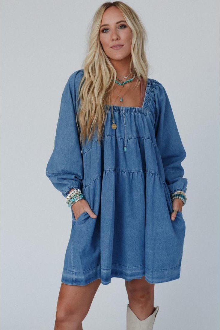 Thumbnail - Azura Exchange Stufen-Denimkleid | Lässig | Bequem | Rechteckiger Ausschnitt | Lange Ärmel