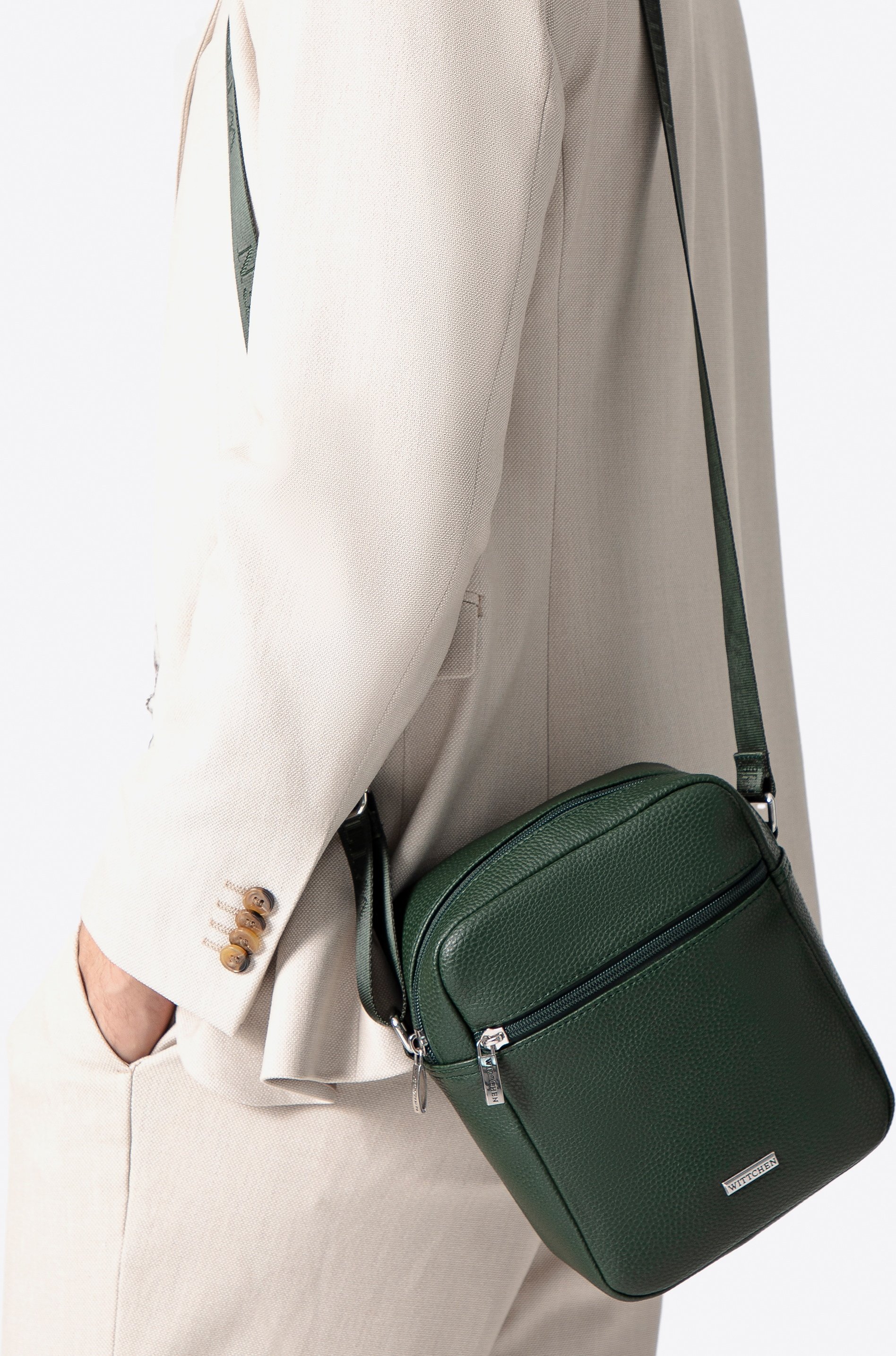 Wittchen Herren-Umhängetasche, klein, aus grünem Öko-Leder