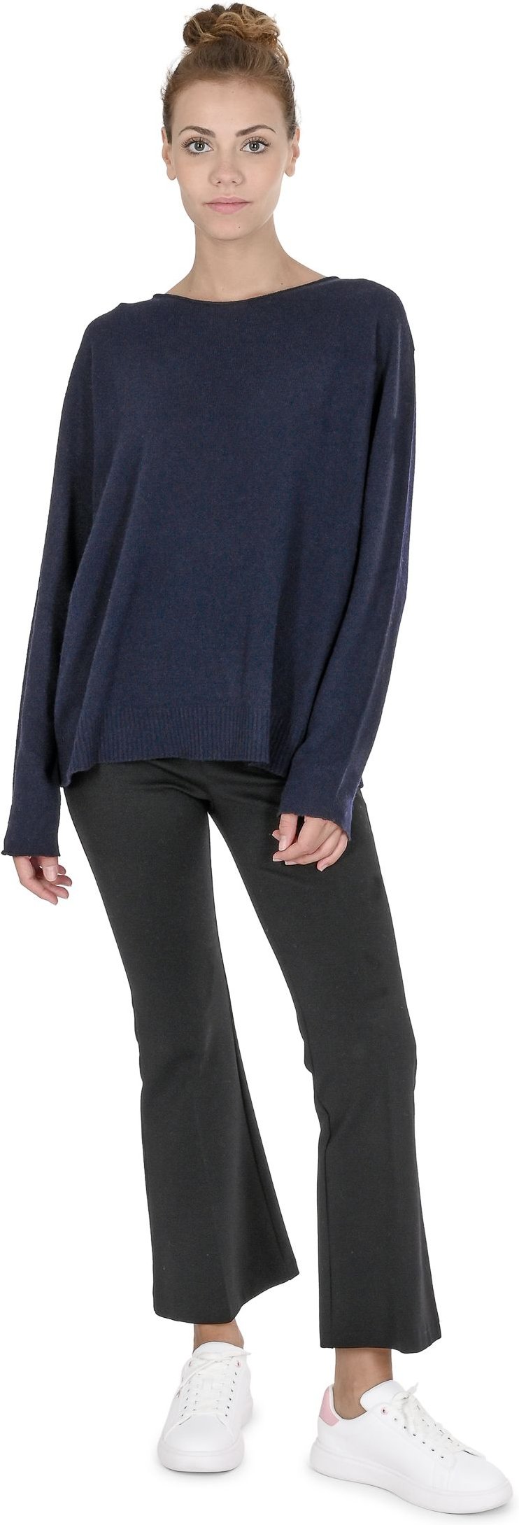 Crown Of Edinburgh Cashmere Übergroßer Pullover mit Bootsausschnitt für Frauen Coe 008 Marineblau