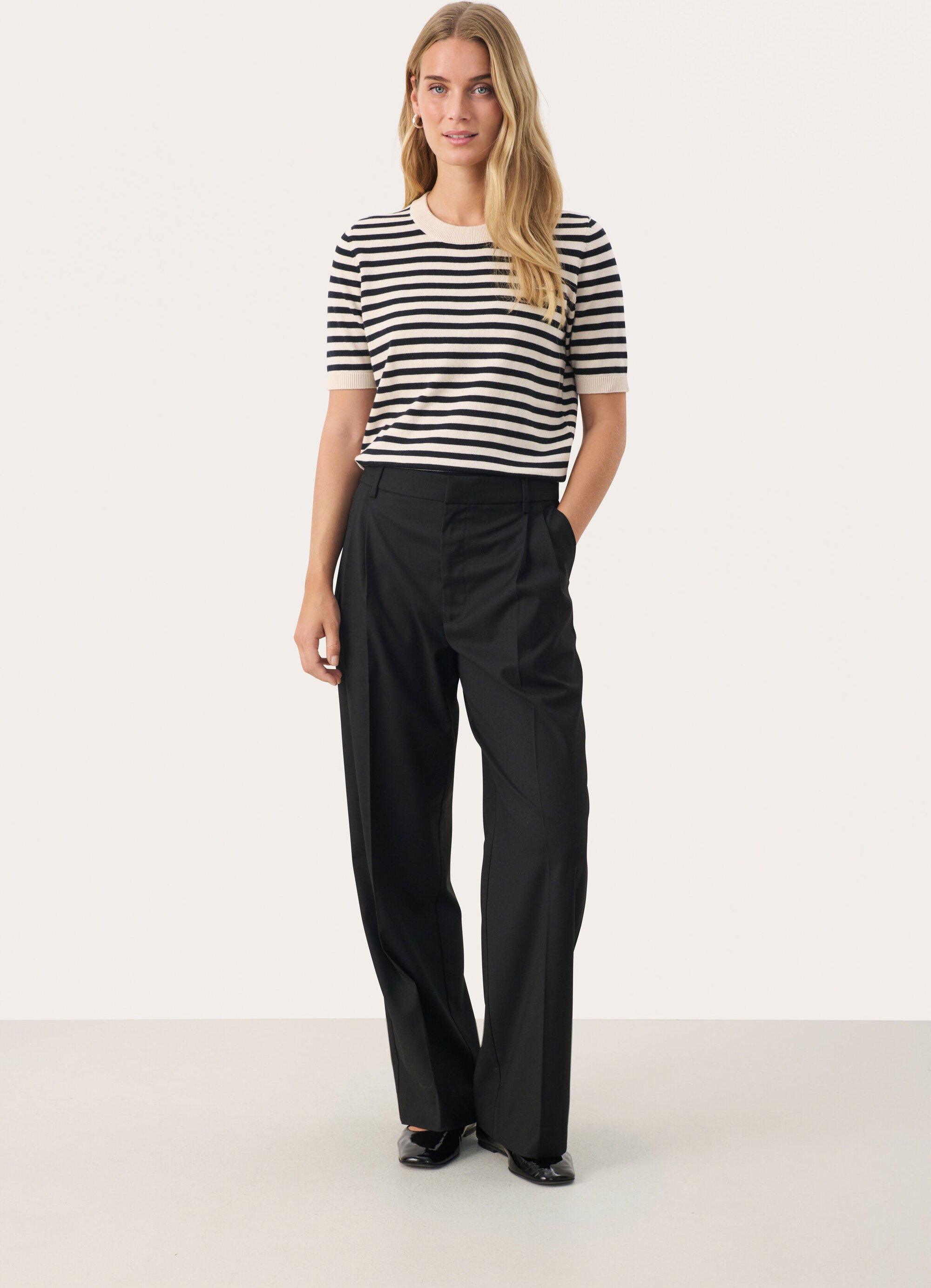 Pants Suiting Classic fit Blac