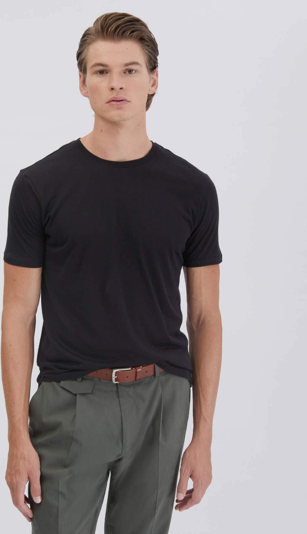 Schlichtes T-Shirt mit Rundhalsausschnitt