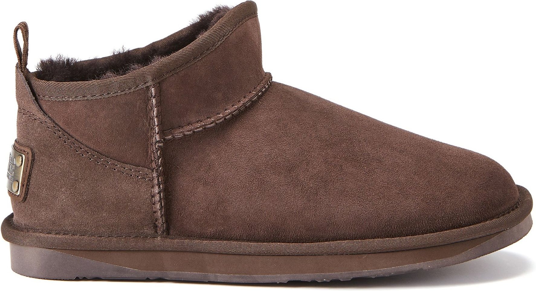 Gemütliche, ultrakurze Beva-Stiefel