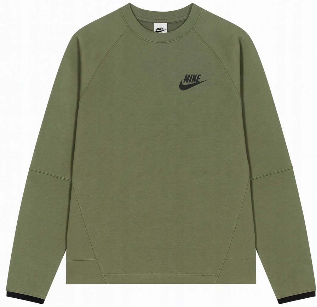 Nike - Schlichter Pullover In Khakigrün