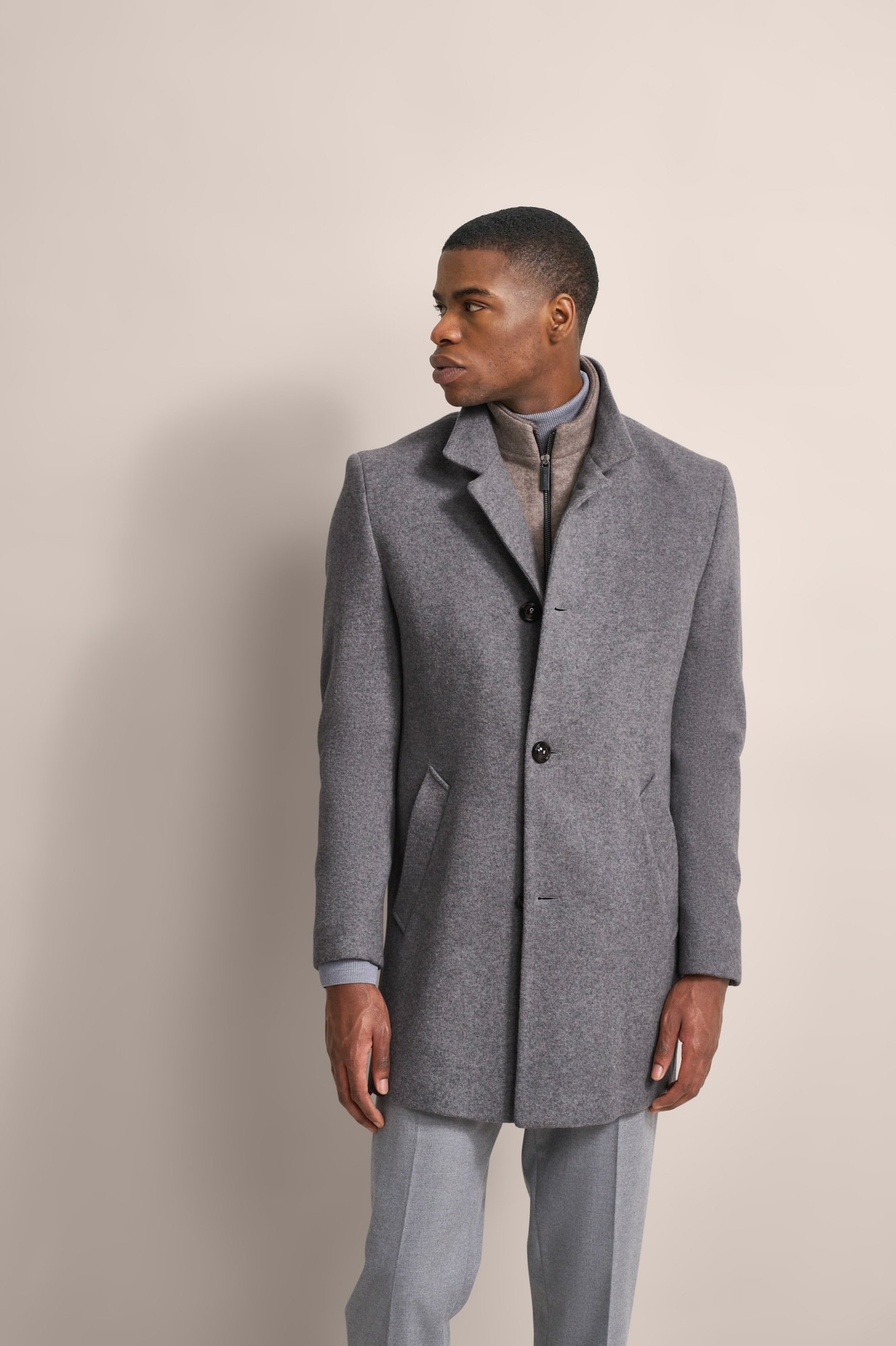 Bugatti Herren Mantel aus einer Kaschmir-Wollqualität