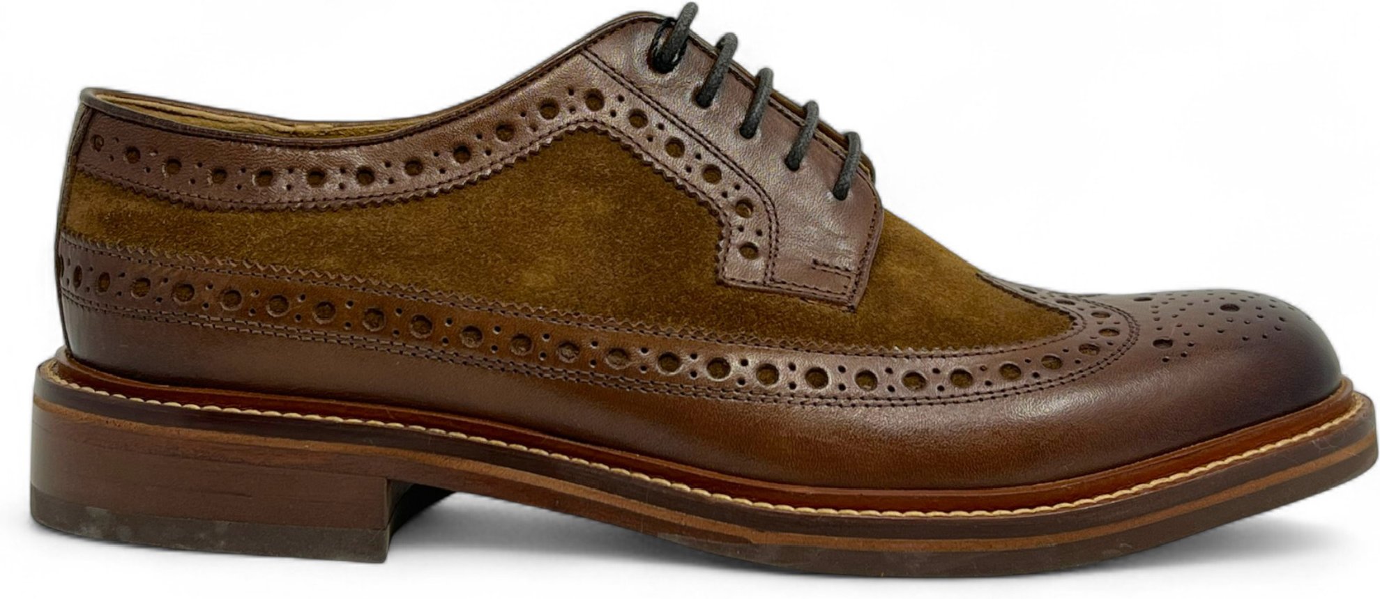 Thumbnail - Chapman & Moore Herren-Brogues aus mahagonifarbenem Leder und braunem Wildleder, Oxford-Schuhe