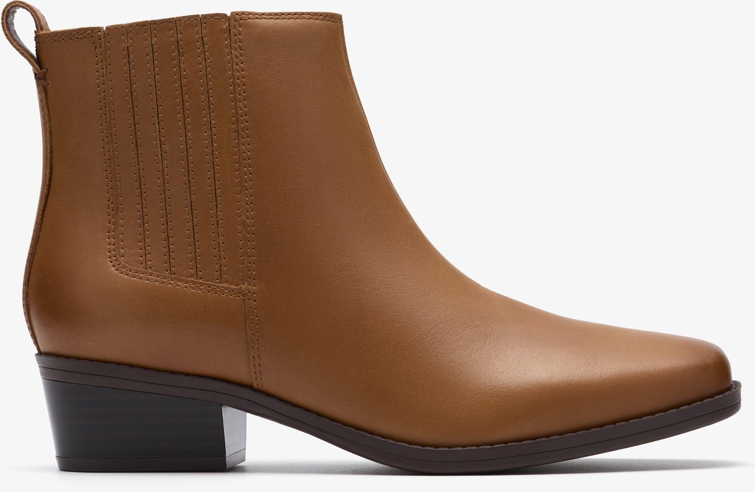 Danyelle Skip Tan Lederstiefel