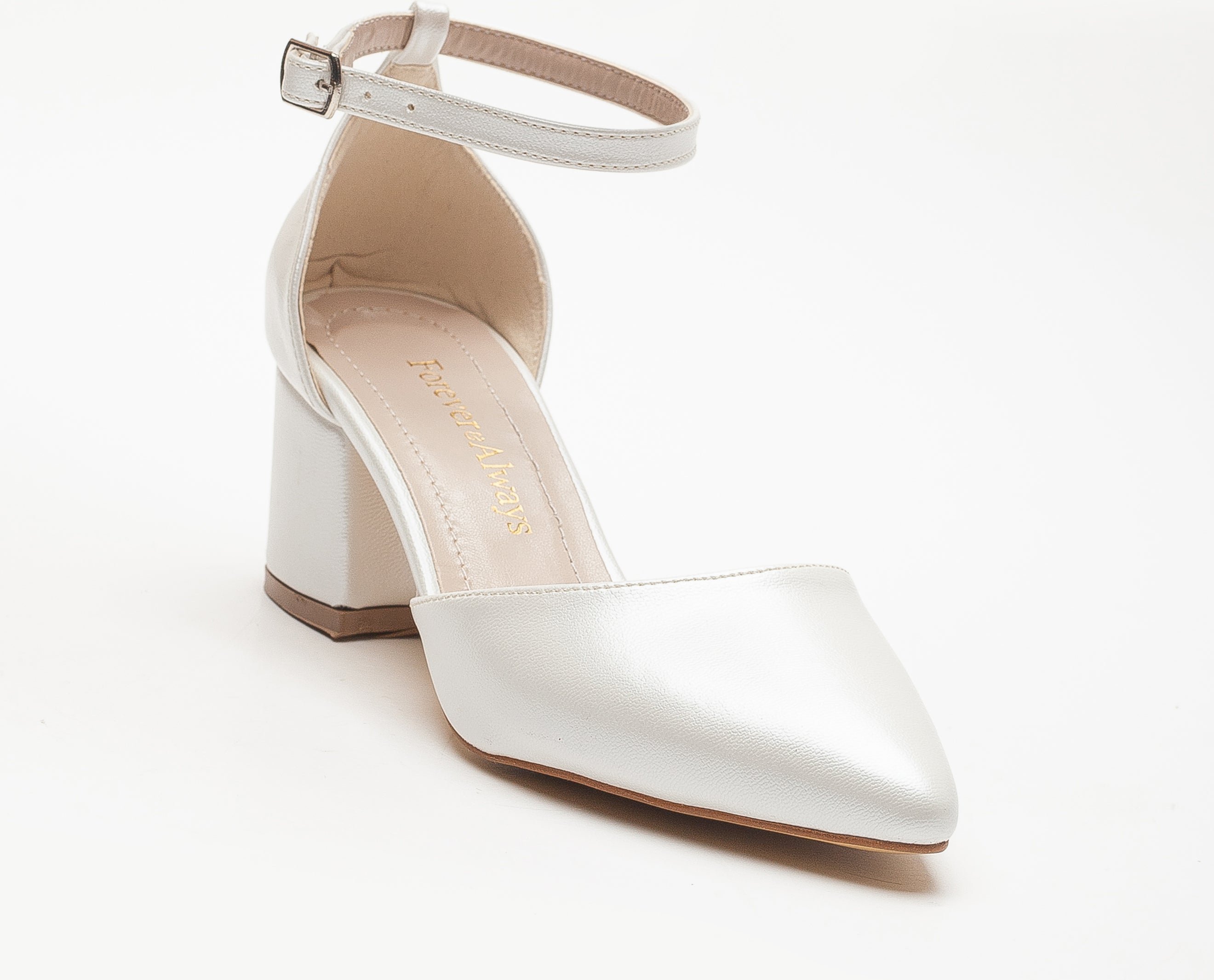 Marcelle Pumps mit niedrigem Blockabsatz