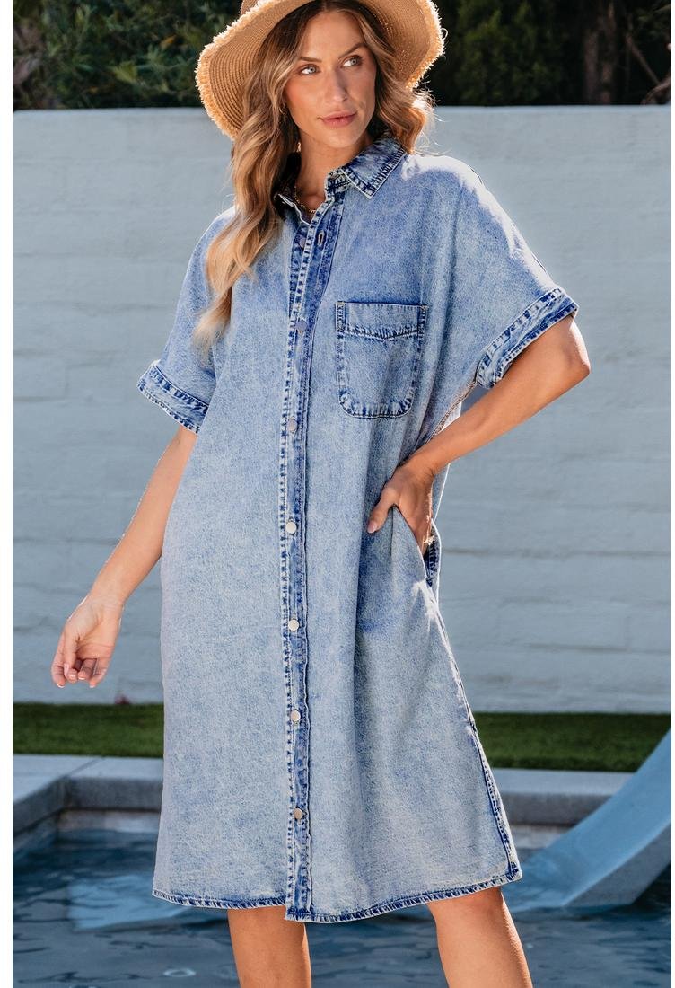 Thumbnail - Himmelblaues, lockeres Hemd mit kurzem Arm aus mittelschwerem Chambray