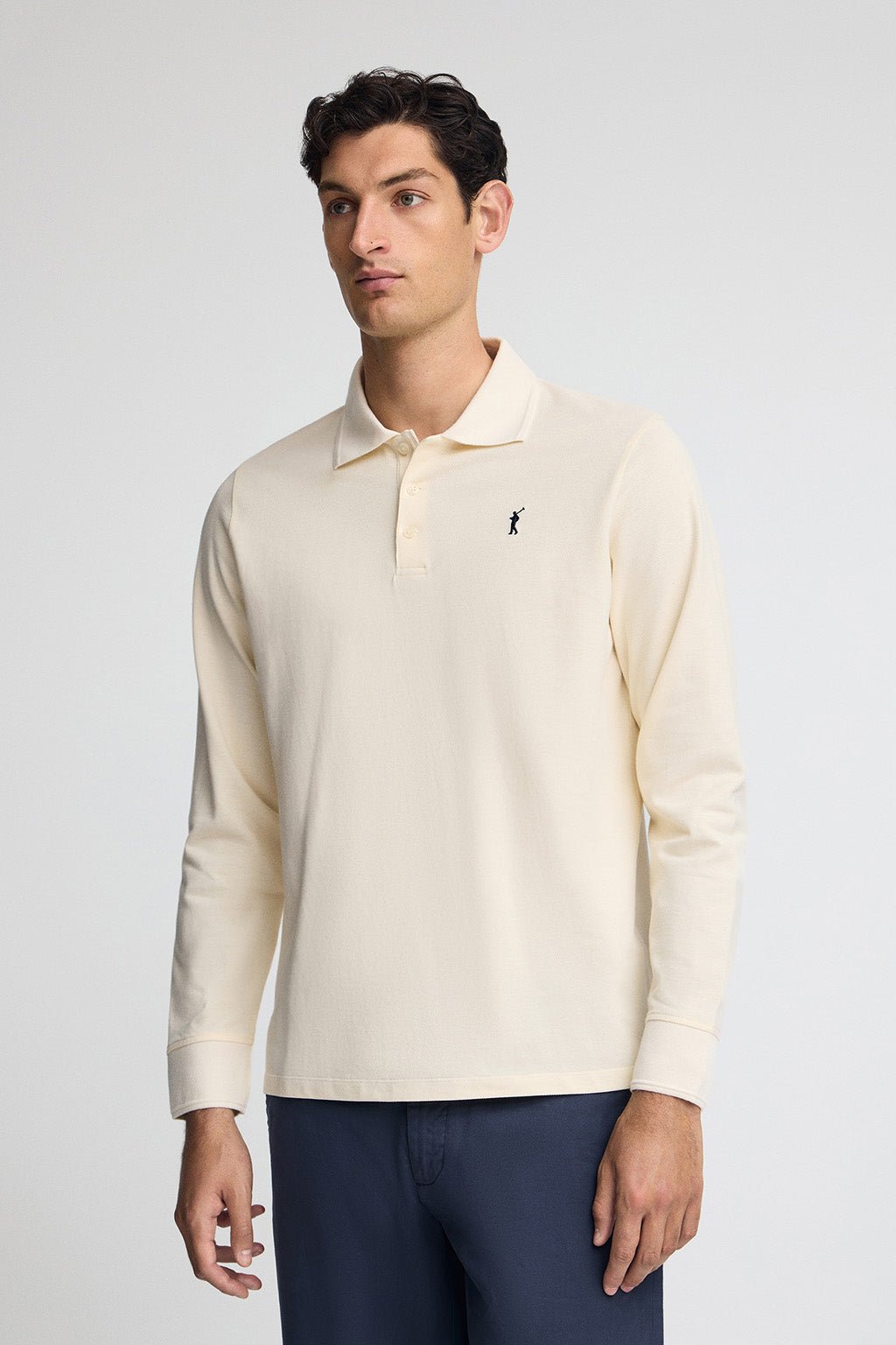 Poloshirt ecru mit langen Ärmeln und gesticktem Rigby Go-Logo