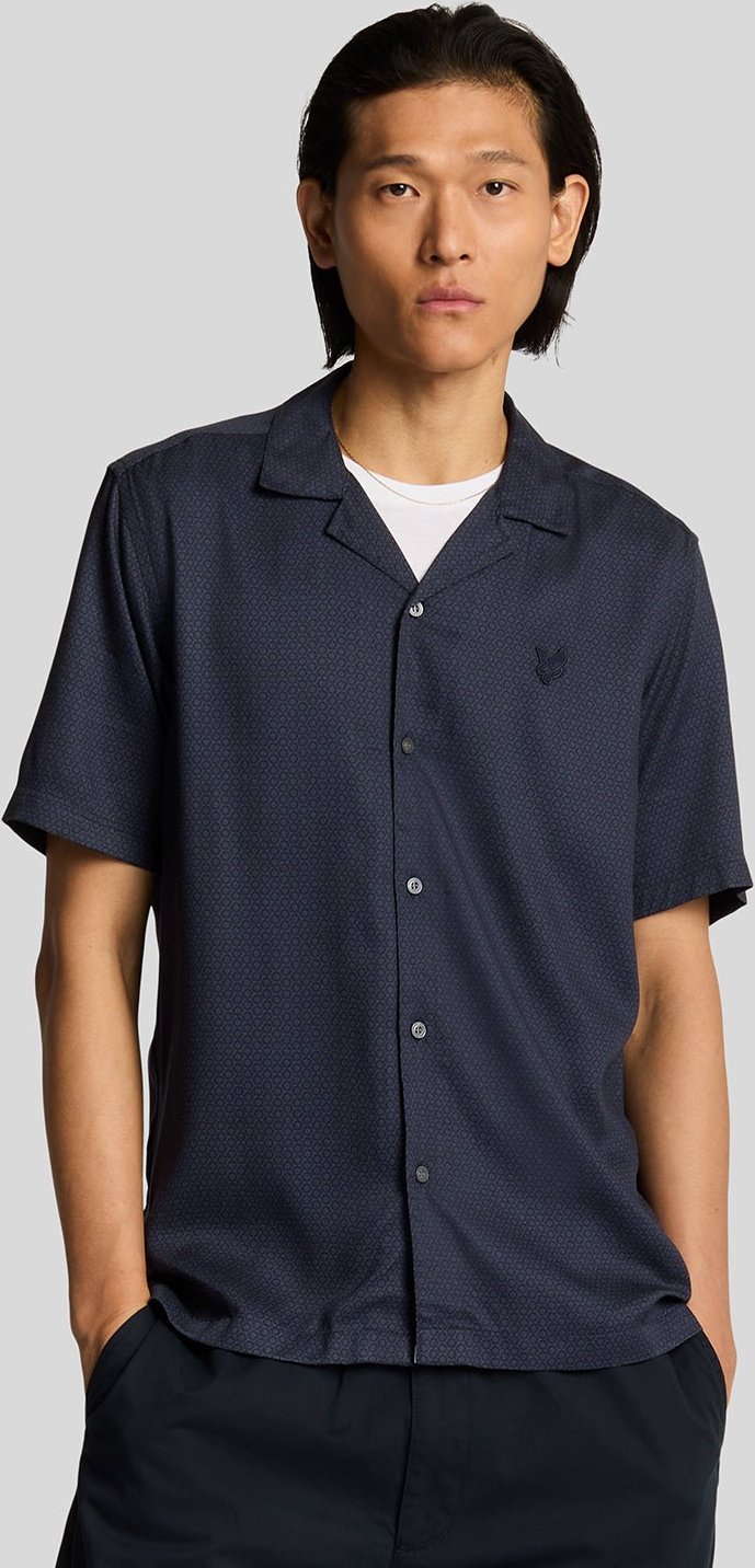 Thumbnail - Lyle & Scott Revershemd mit Geo-Motiv-Print – Dunkelmarineblau