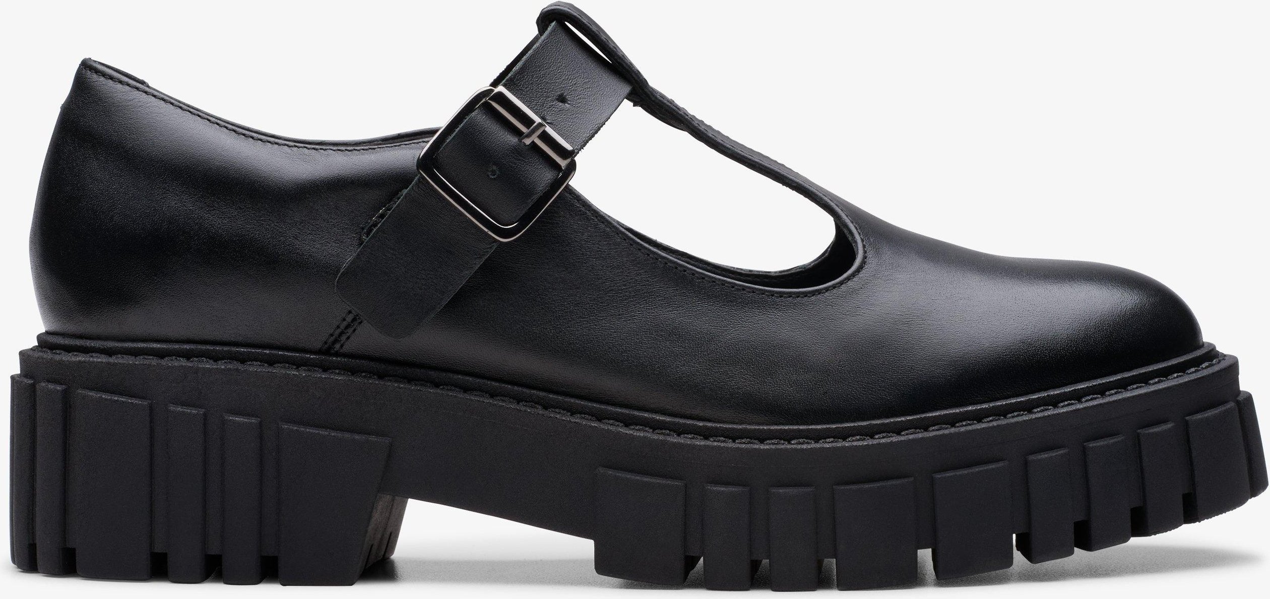 Page Bar schwarze Lederschuhe