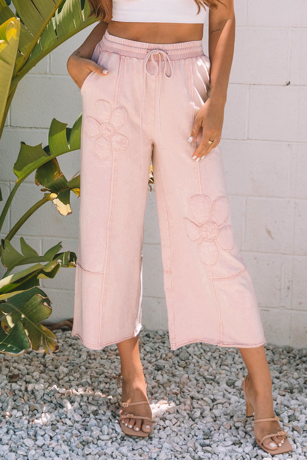 Blumenapplikation Wide Leg Hose