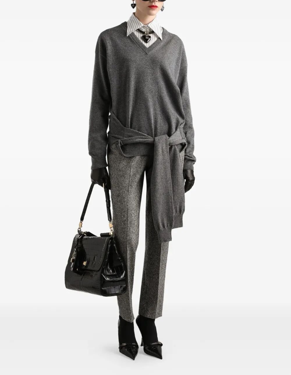 Grauer Kaschmirpullover