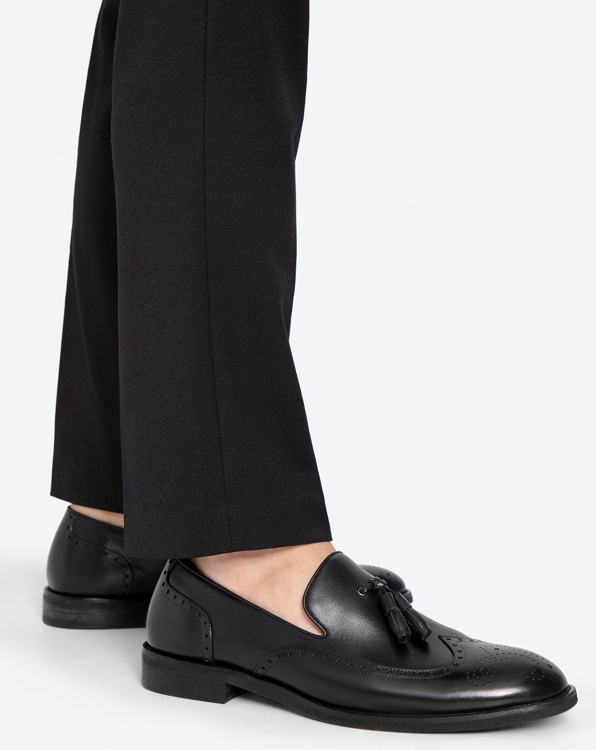 Wittchen Herren-Ledermokassins mit Perforationen, schwarz, Naturleder