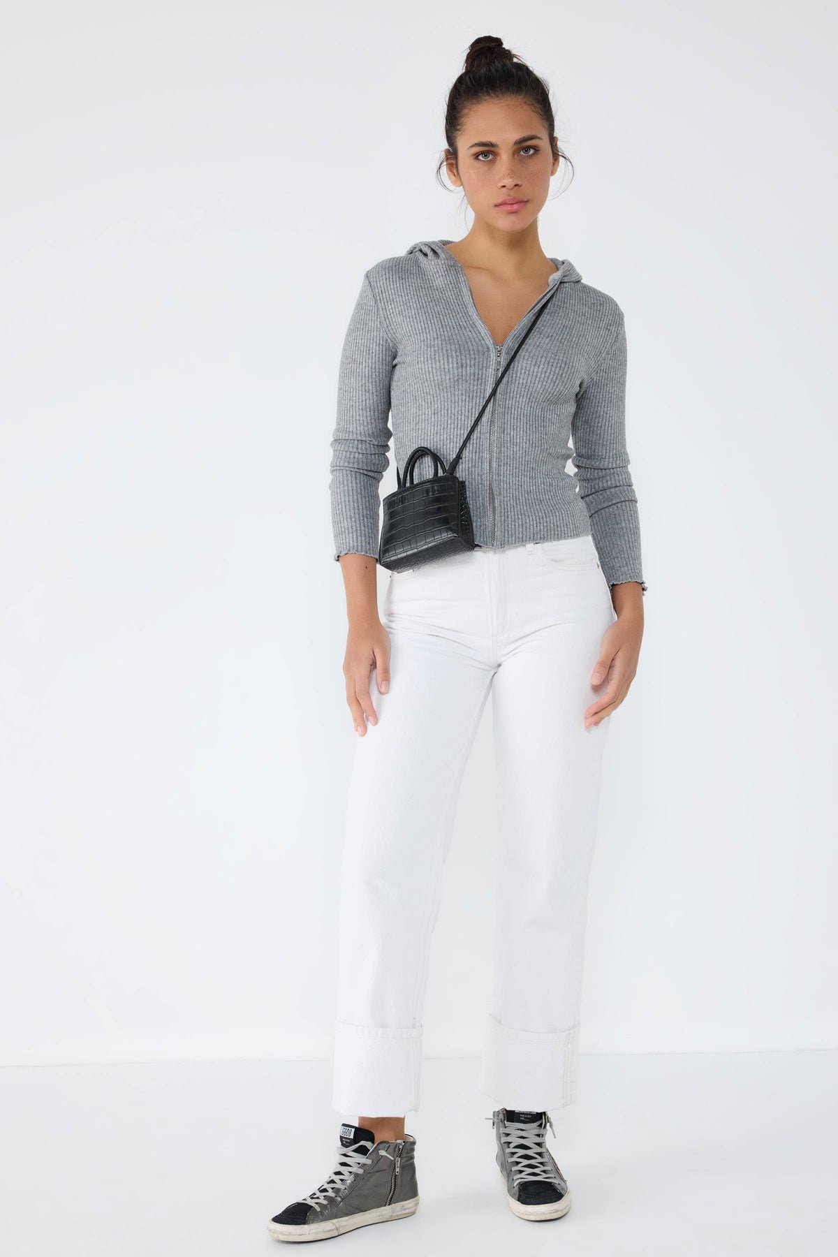 Grauer Kapuzen-Zip-Up-Strickjacke