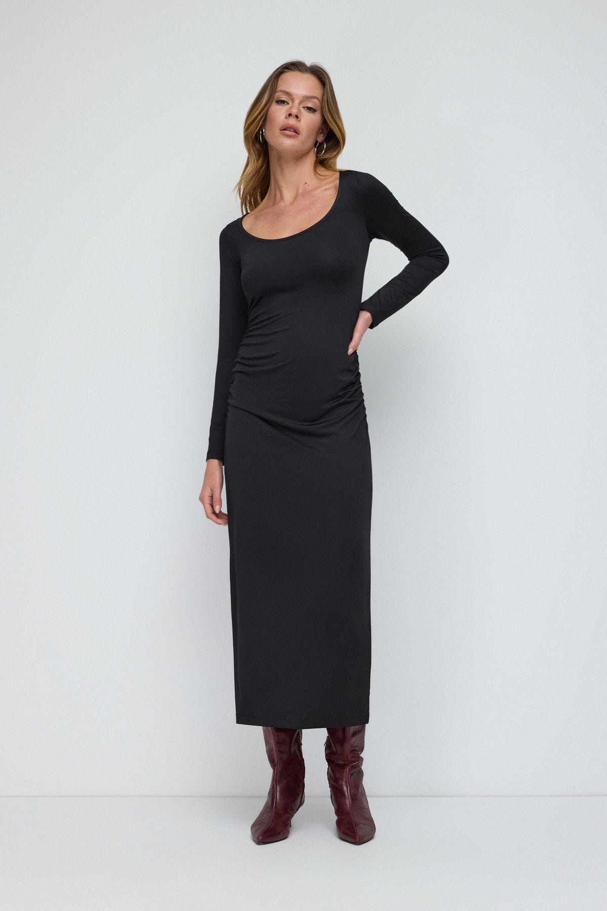 Körperbetontes Rüschenkleid