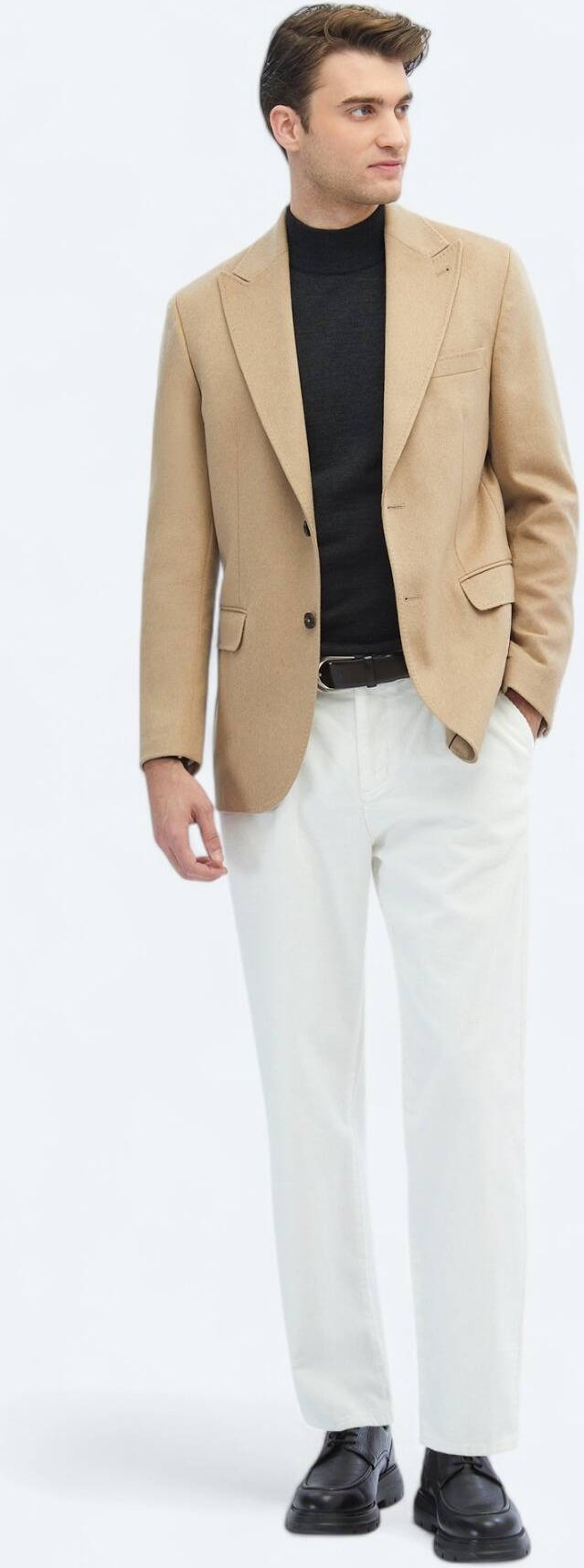 Schlichte Jacke aus Wollmischung mit moderner Passform