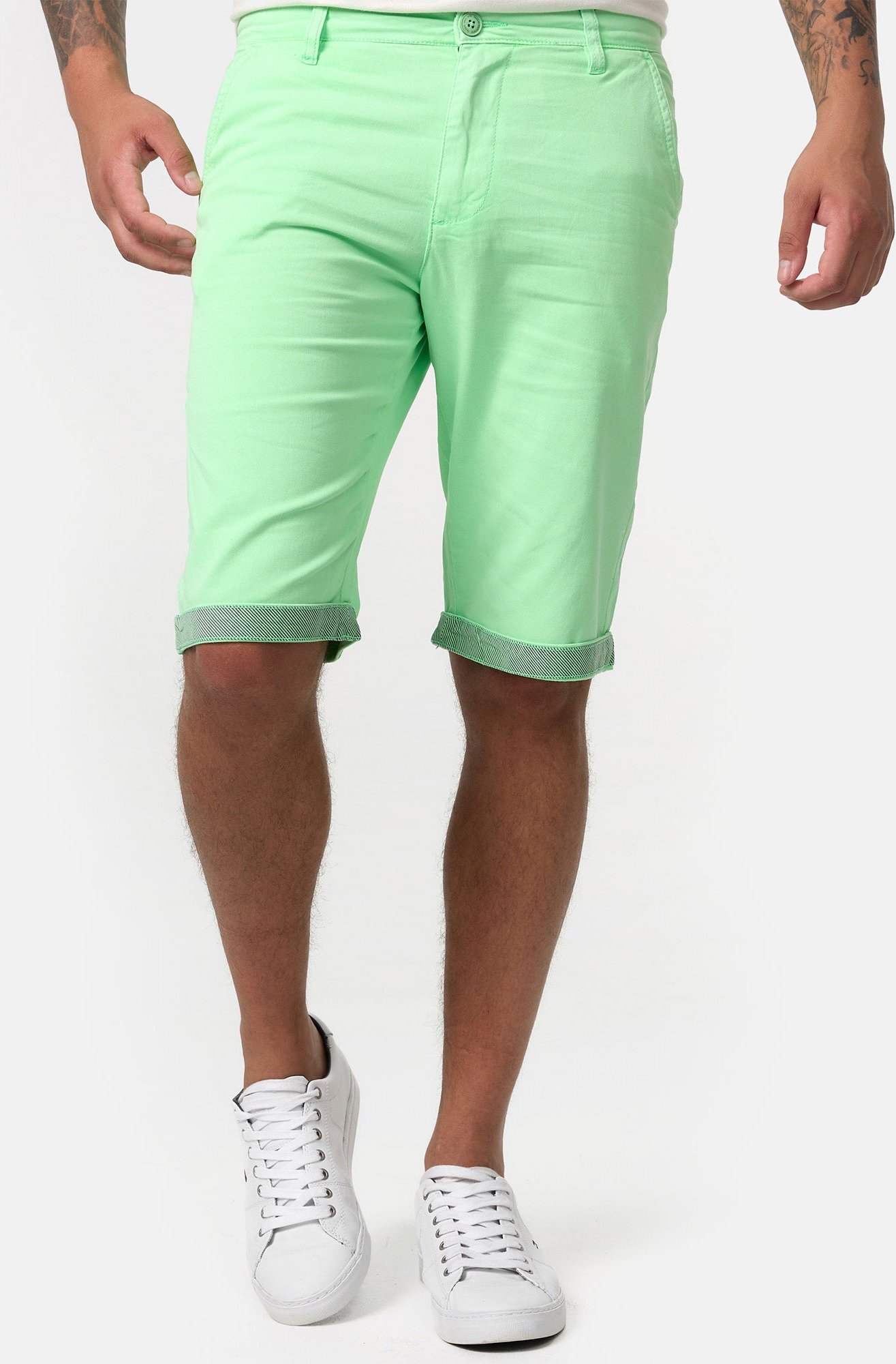Tazzio Herren Chino Shorts
