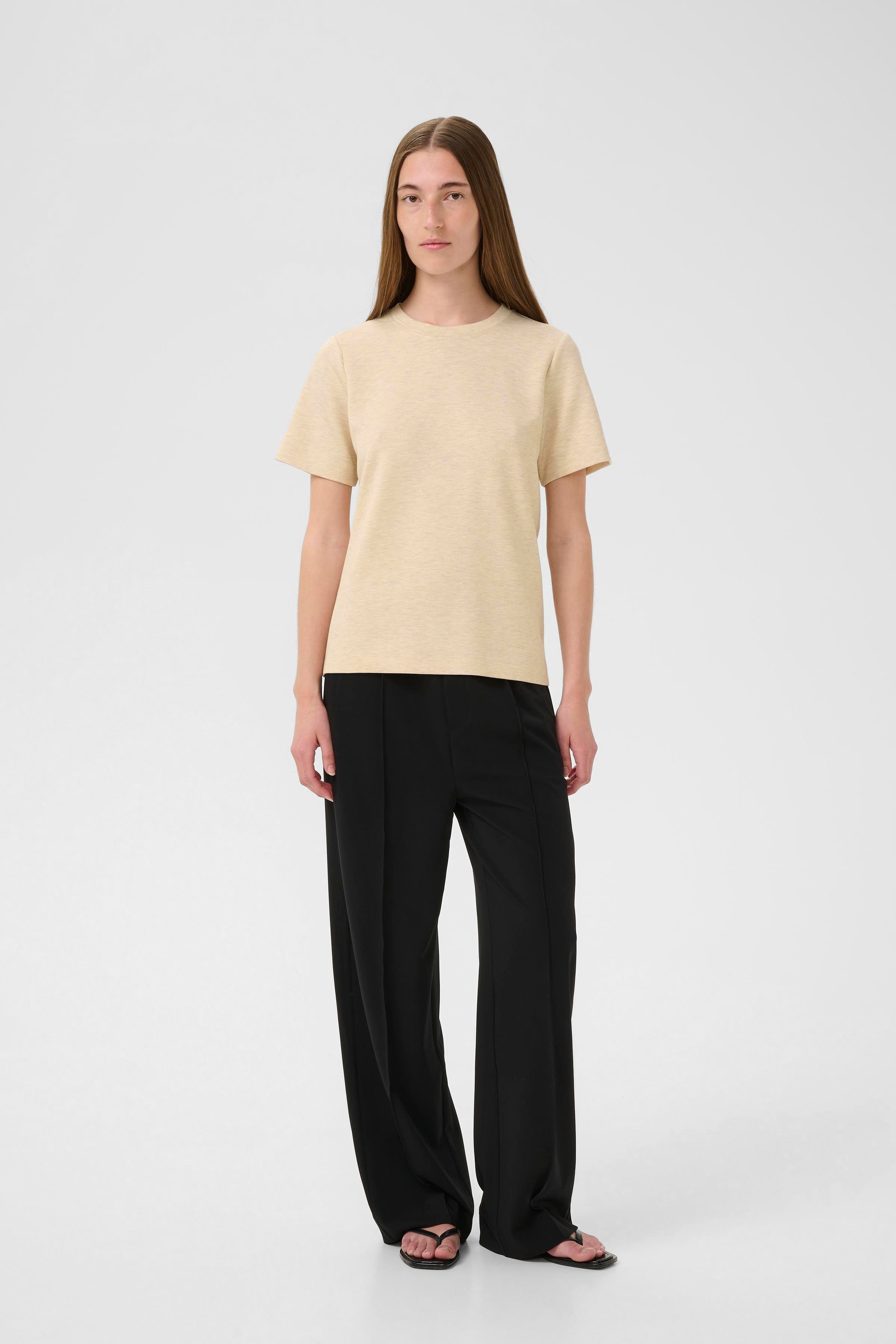 T-shirt VincentIW Gerade Passform beige