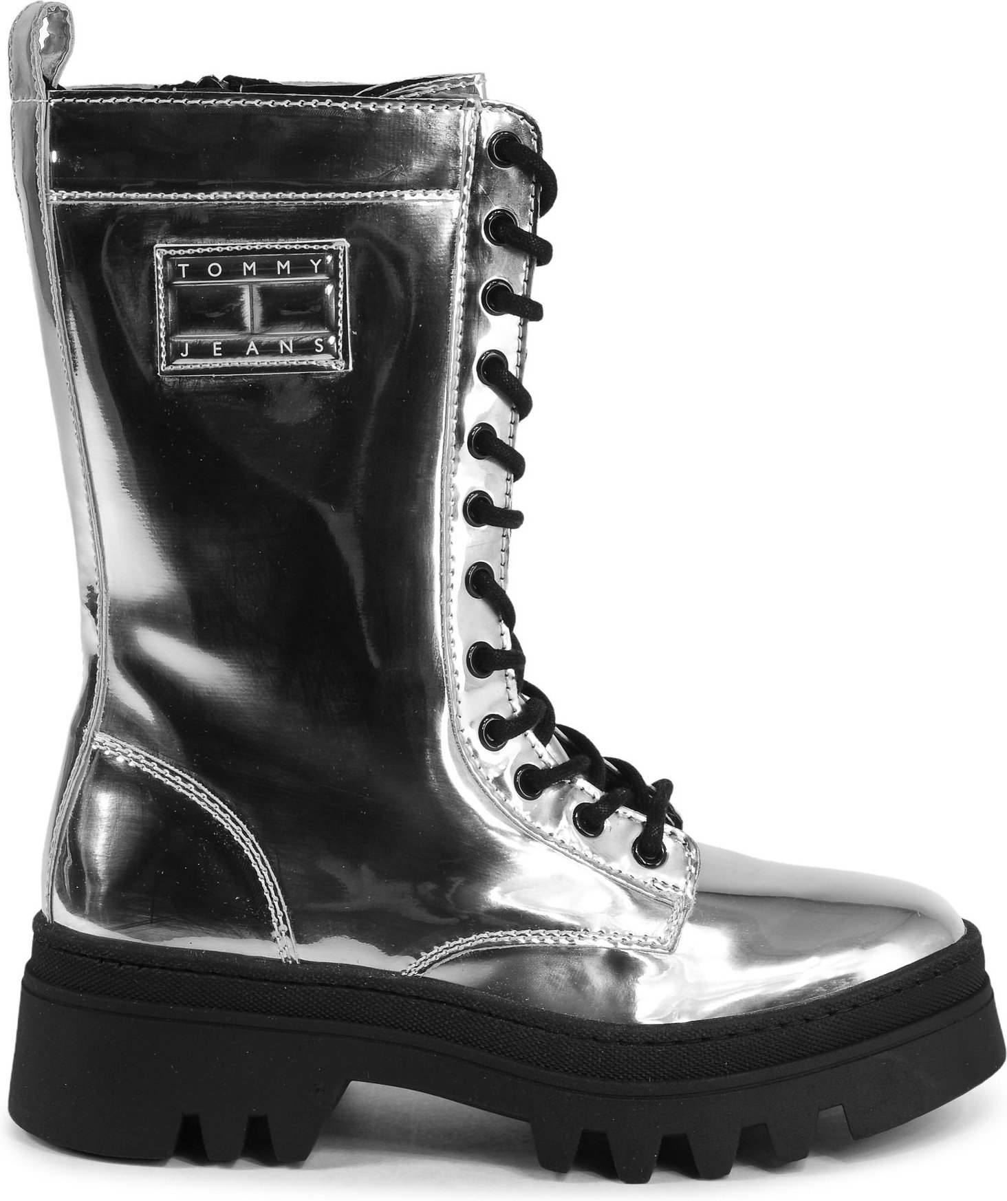 Metallische Schnürstiefeletten mit dicker Sohle