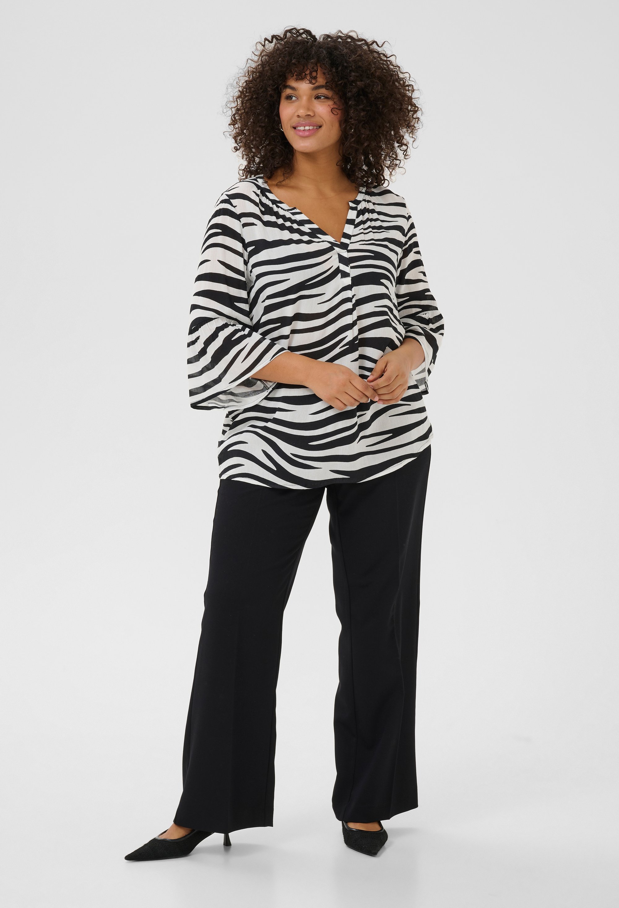 Kurzarm-Bluse Regular fit Chalk/Black Animal animal