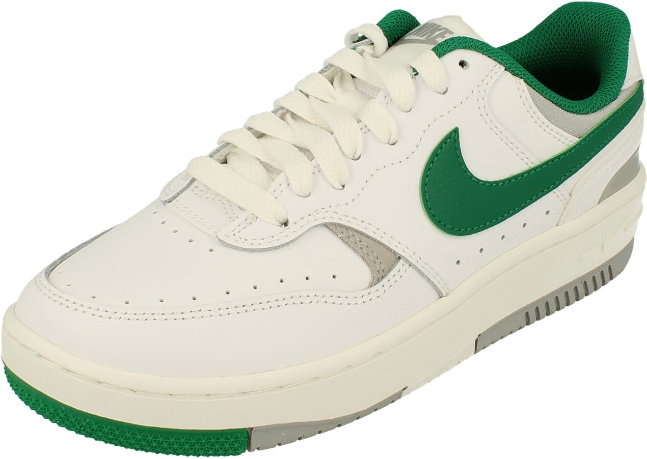 Weiße Nike Gamma Force-sneaker