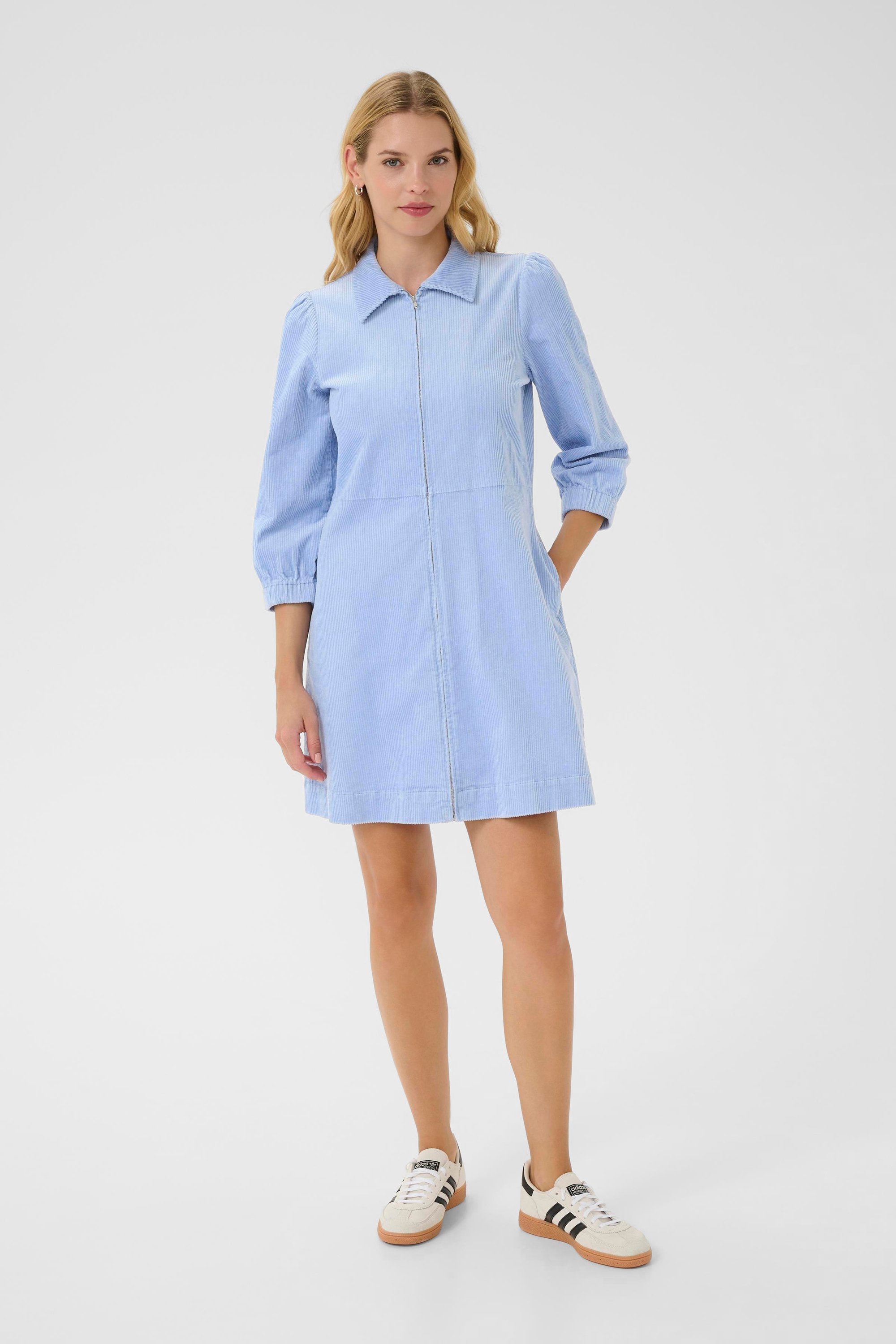 Kleid EyvorPW Gerade Passform blue