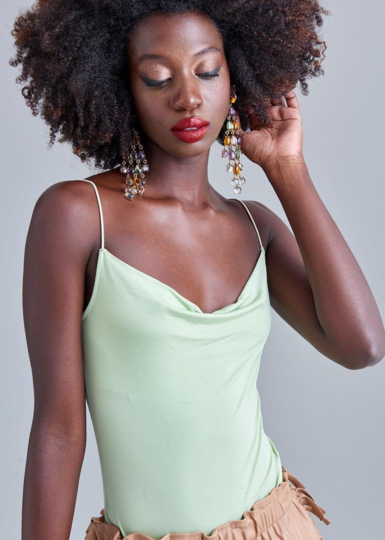 Kordel-Body mit Spitzenkragen