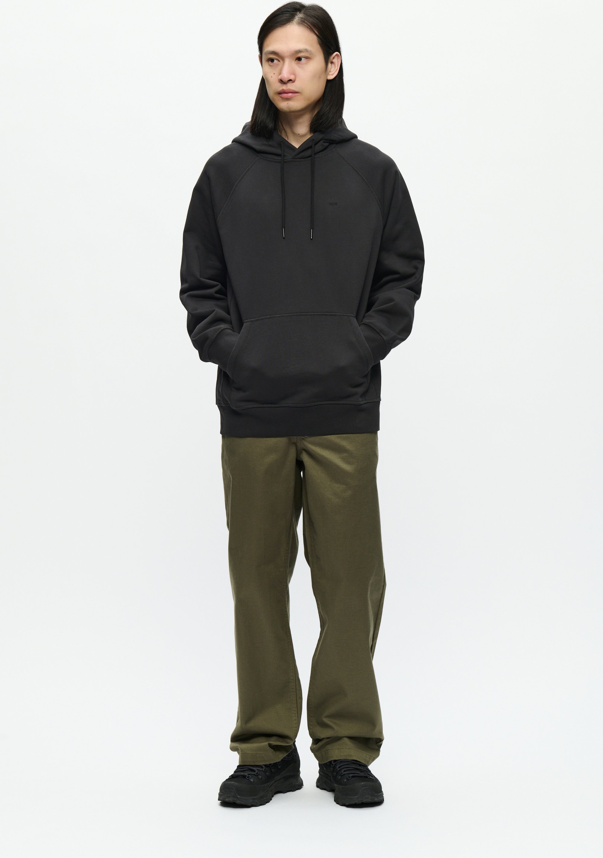 Kapuzenshirt WWFred Gerade Passform black