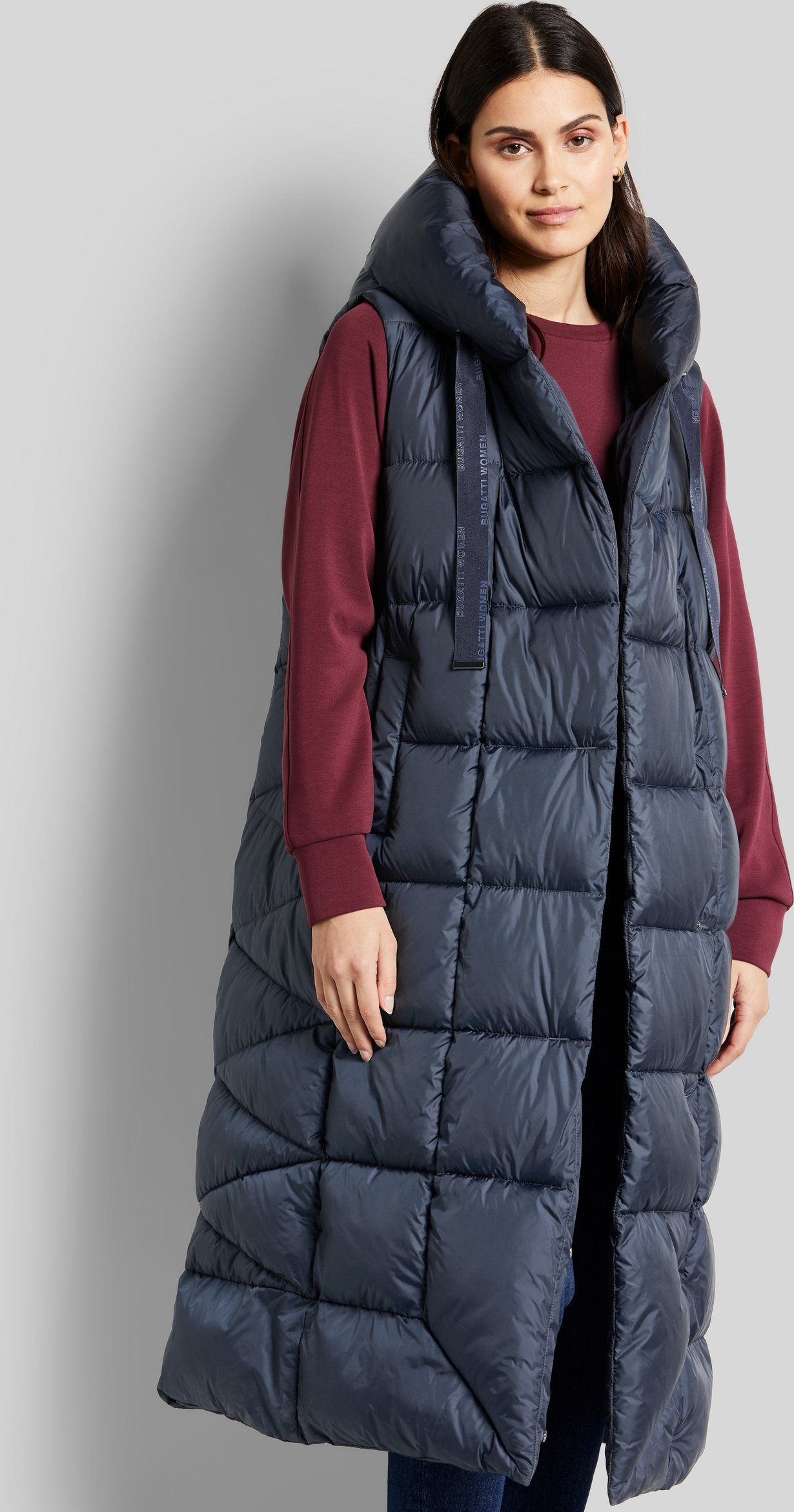 Bugatti Damen Steppweste mit asymmetrischer Silhouette