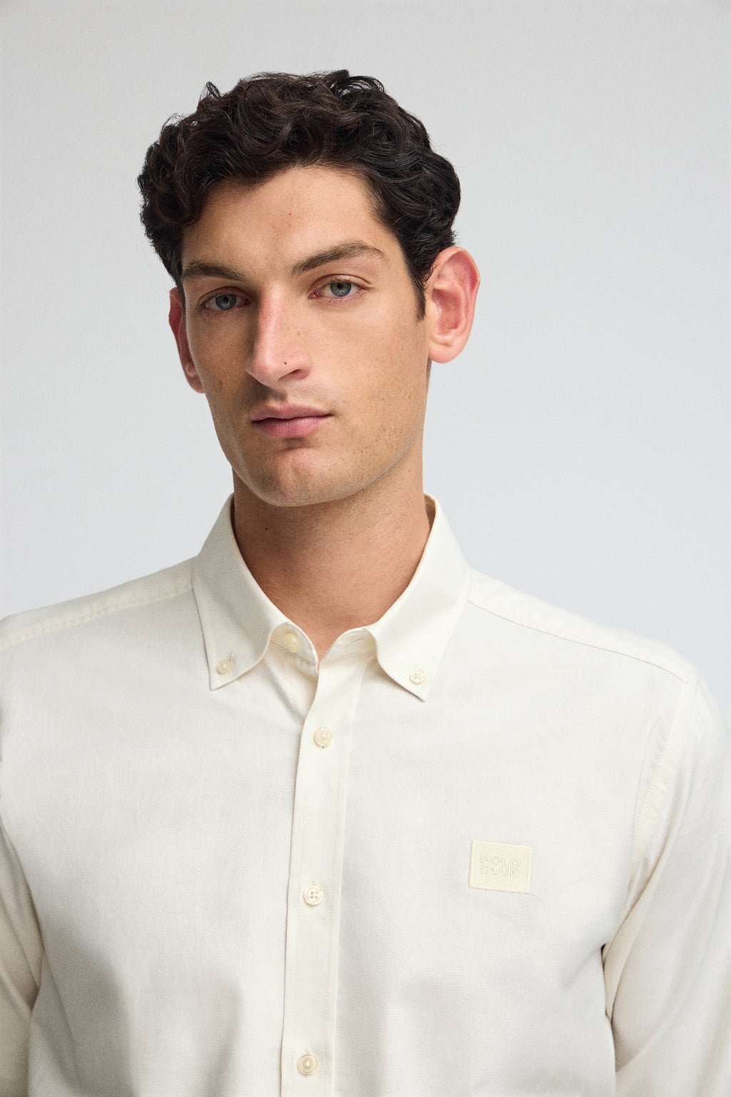 Hemd ecru im Regular Fit mit Button-Down-Kragen und Polo Club Logo