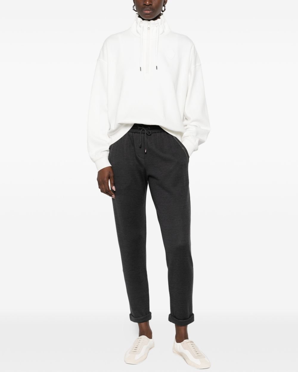 Hosen aus Baumwoll- und Seidenmischung