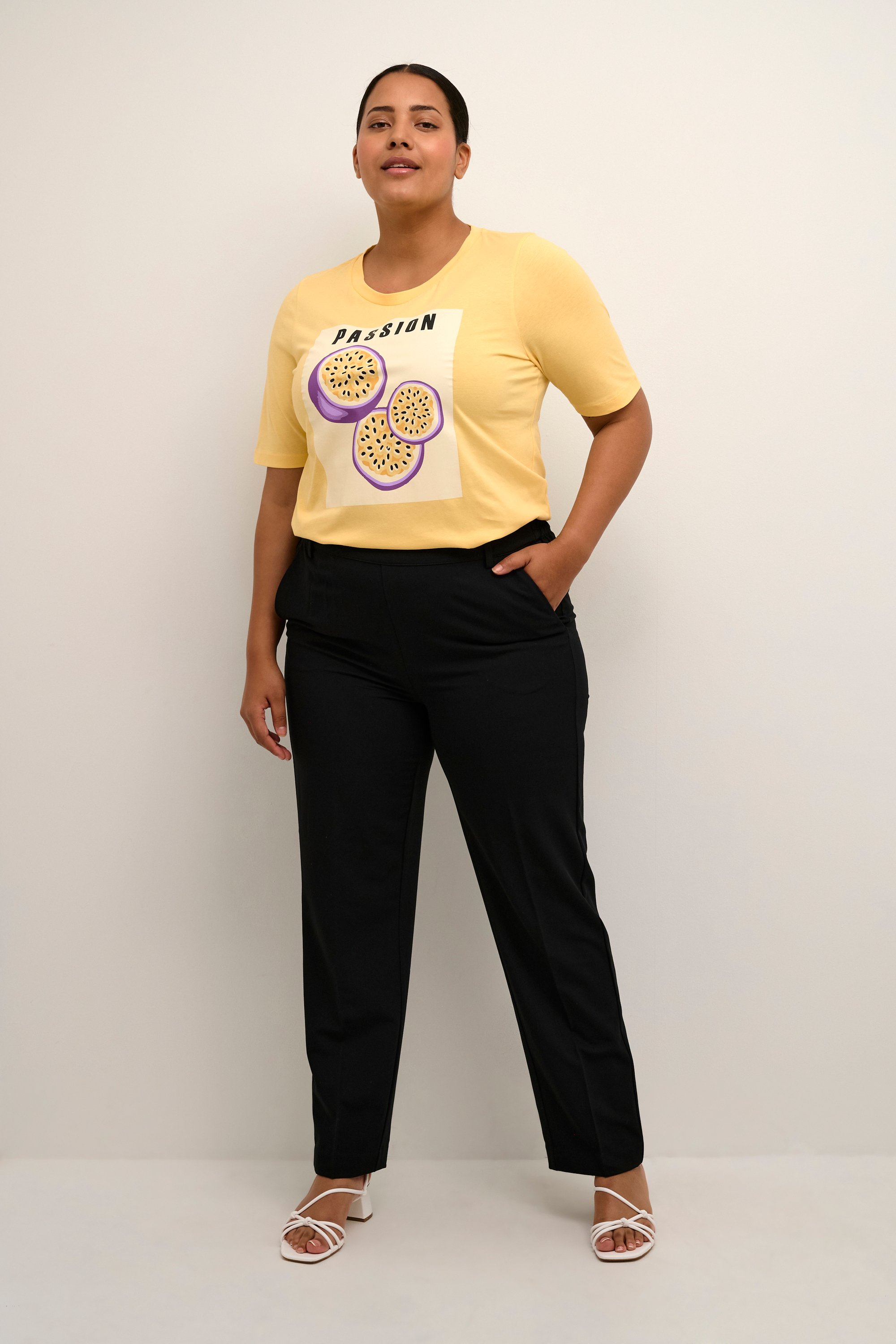 Hosenanzug Regelmäßige Passform Schwarz Tief black