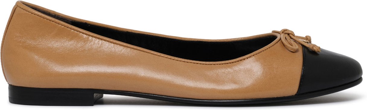 Beige Nappa-Leder Ballerinas