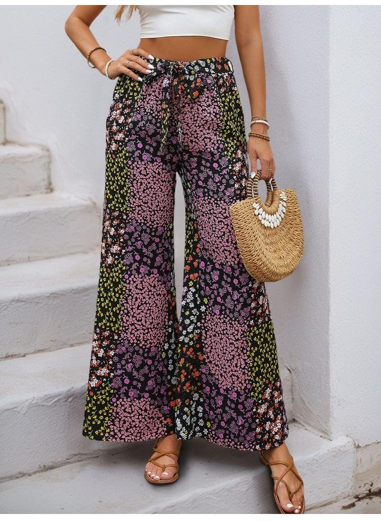 Thumbnail - Florale Hose mit hohem Bund und weitem Bein mit Kordelzug und Taschen