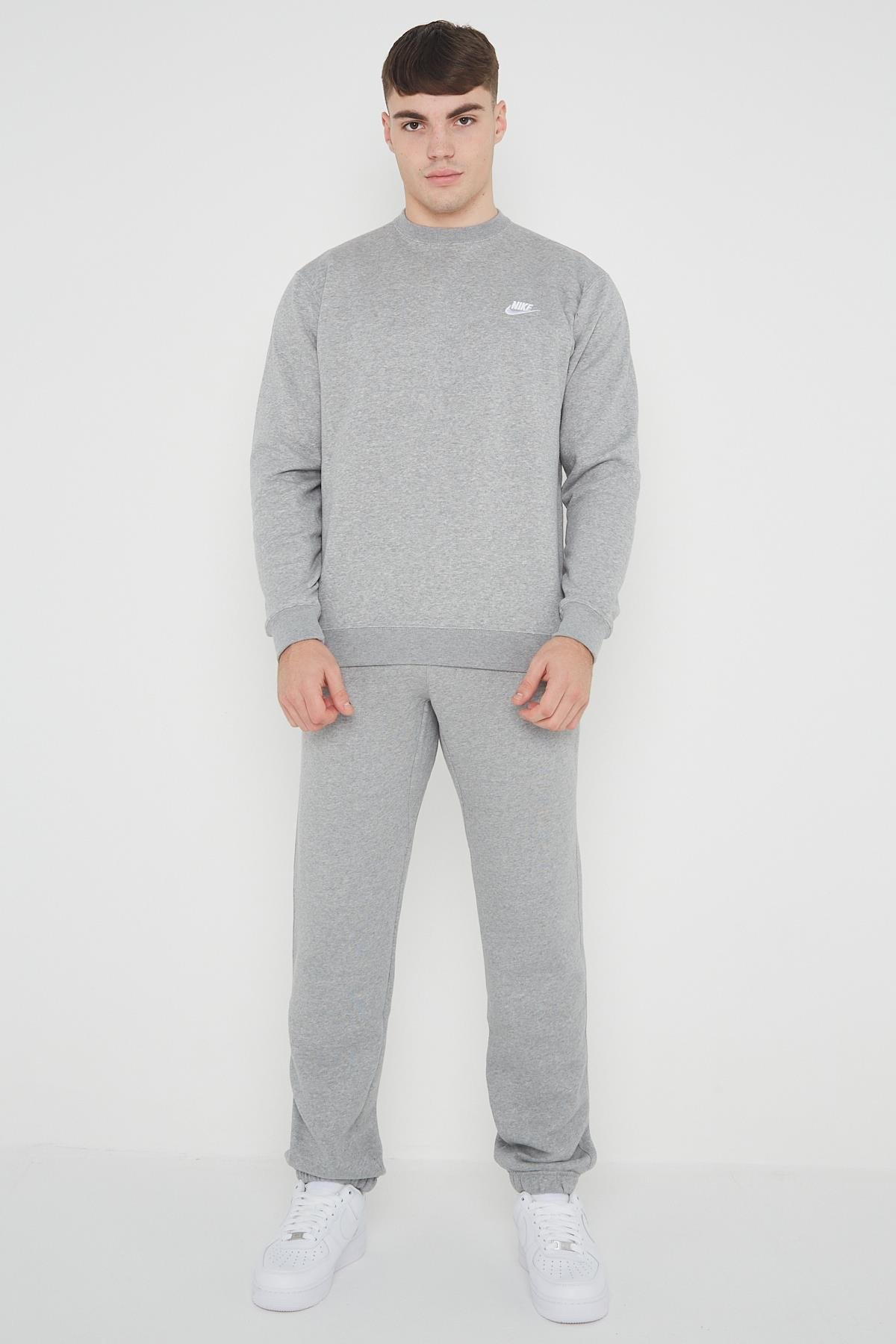 Nike Herren Club Fleece Full Trainingsanzug Set Grau