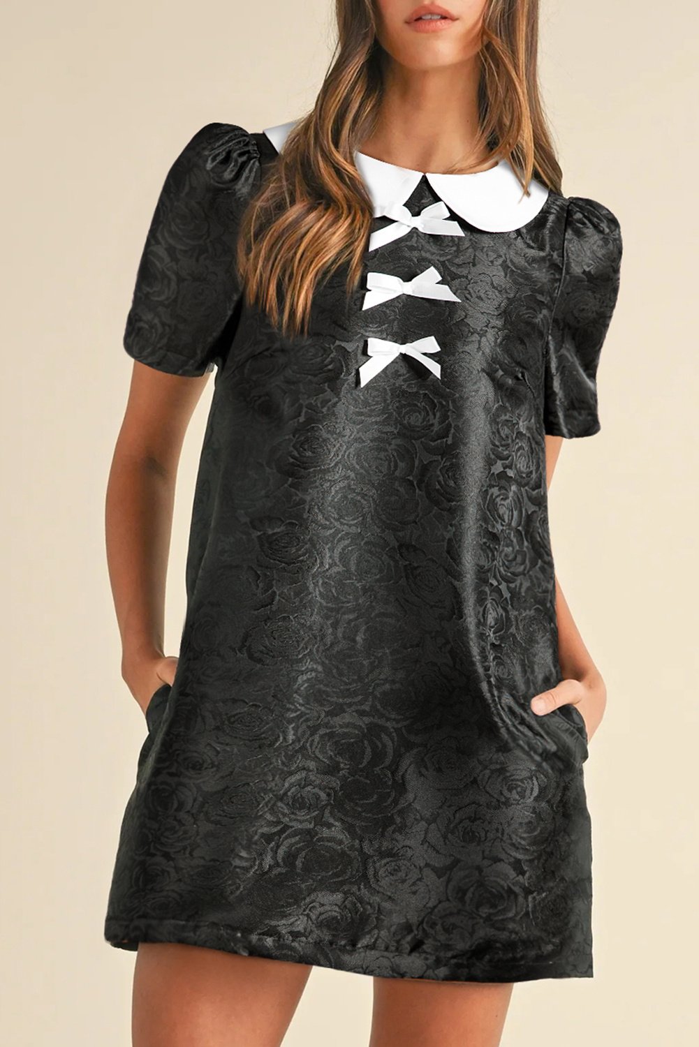 Rosenmuster Mini-Kleid mit Peter-Pan-Kragen