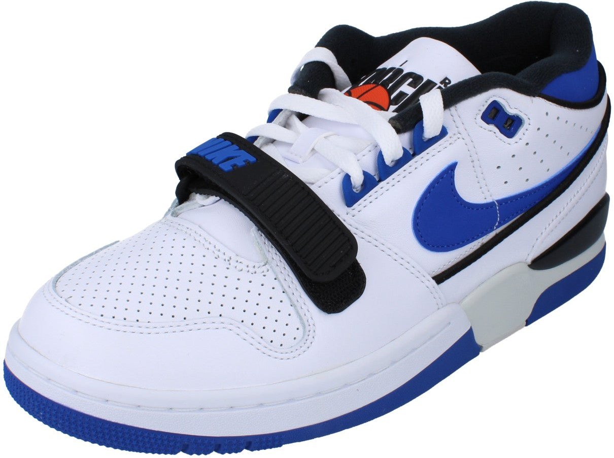 Nike Air Force Blaue Details Weiße Turnschuhe