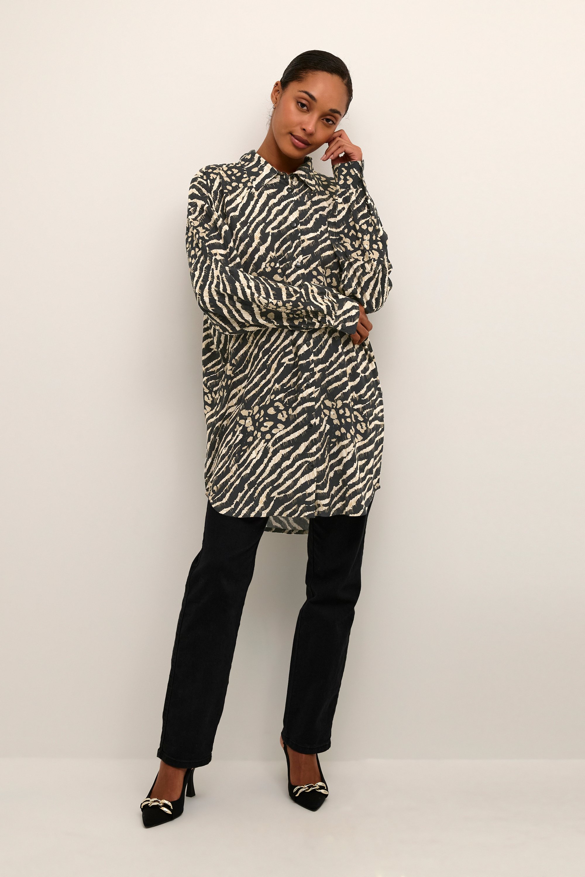 Thumbnail - Langarm - Hemd Loose fit Black And Brown Animal Print black multi