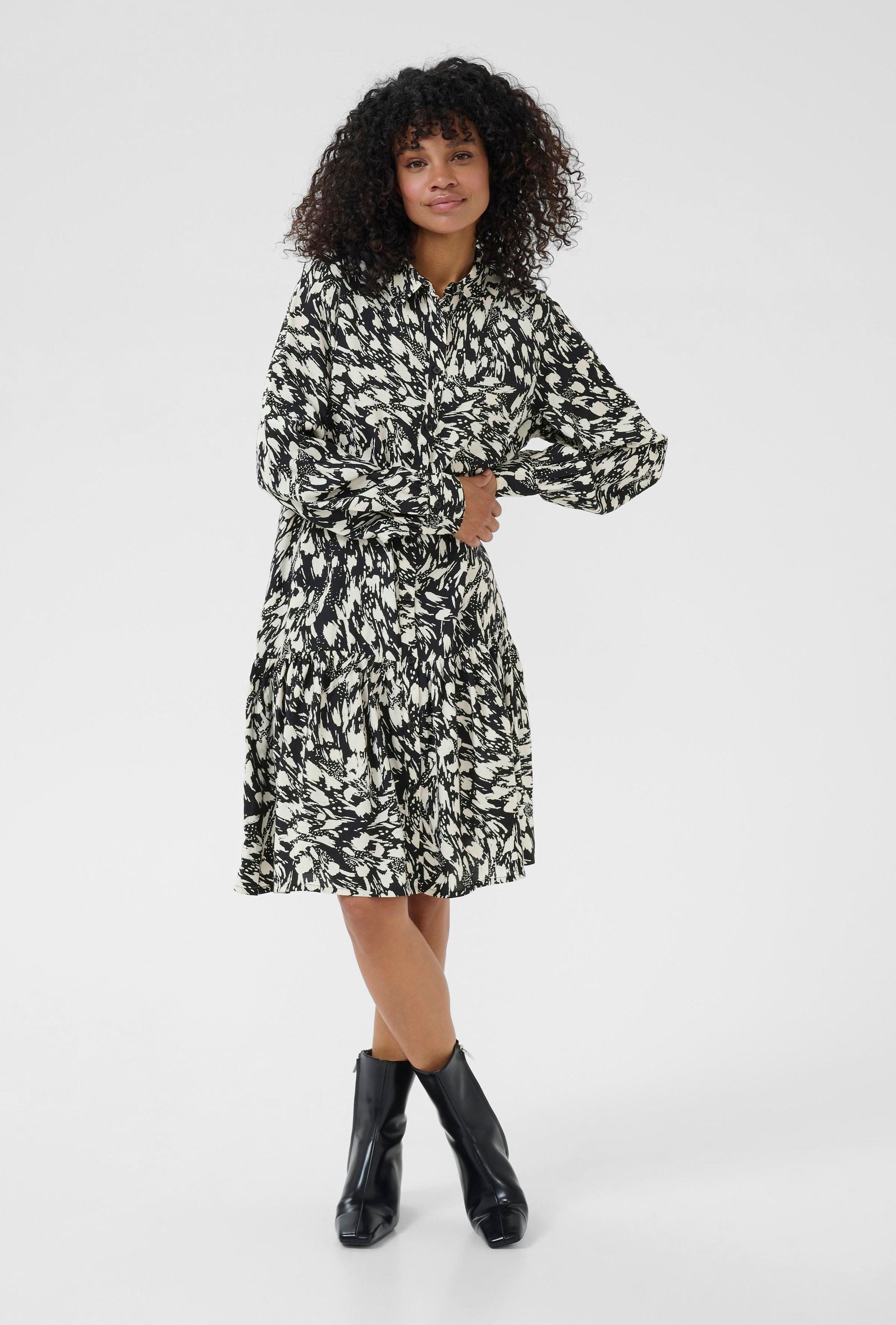 Kleid KAjamie Kleid Loose fit black white