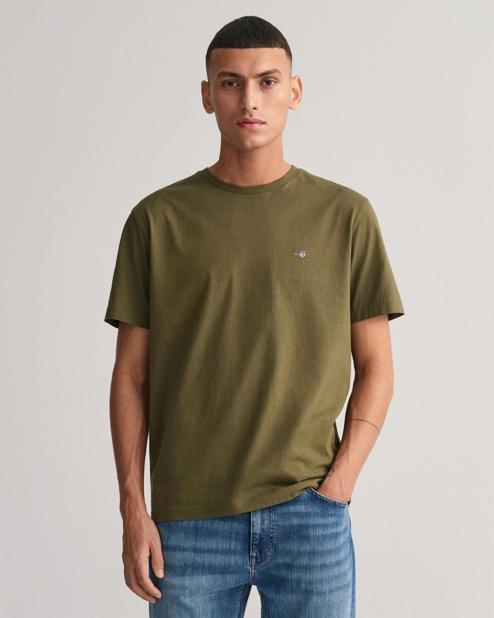 GANT Herren Regular Fit Kurzarm T-Shirt mit Shield-Logo