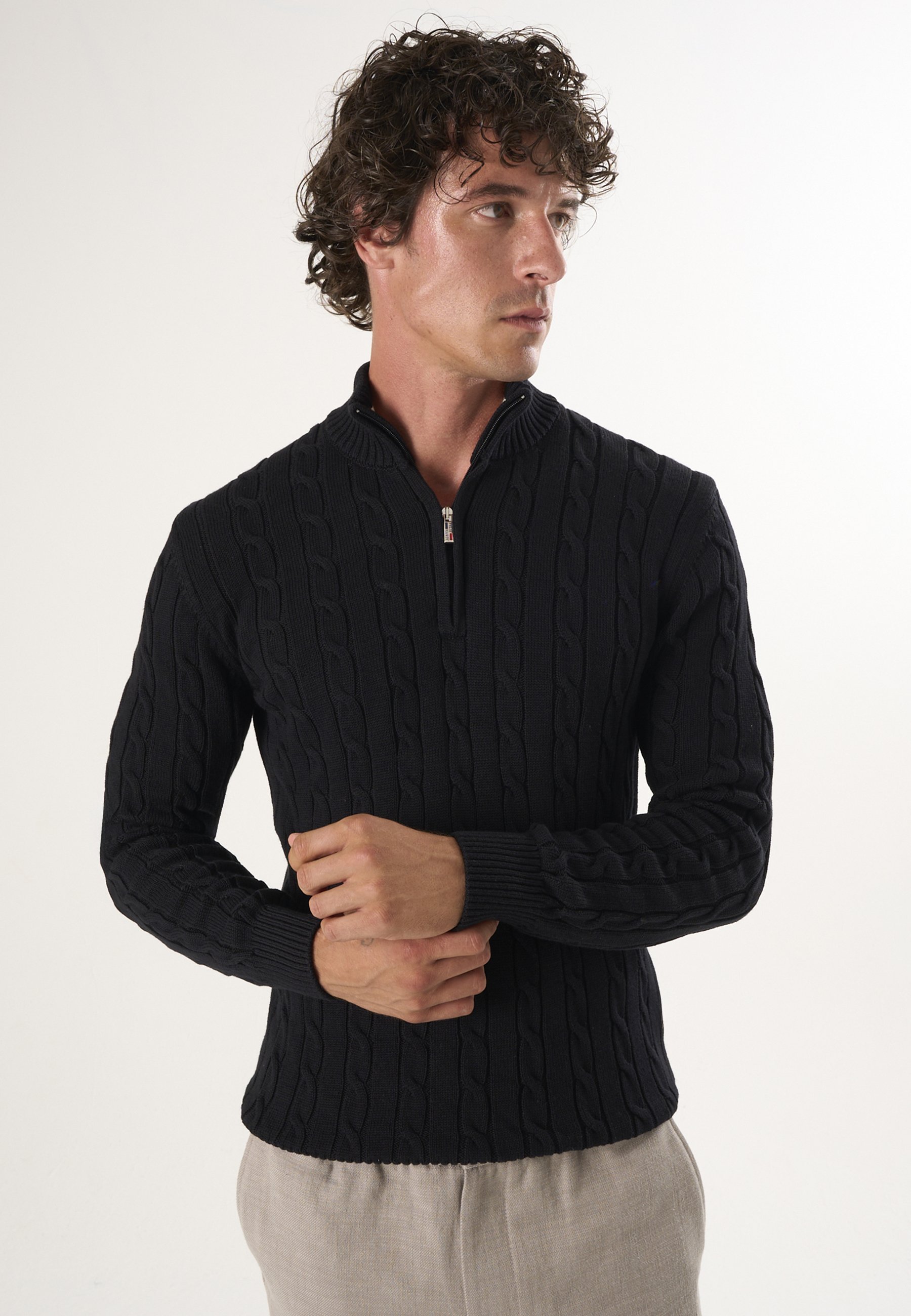 Pullover Kabelstrick-Pullover Mit Halbem Reißverschluss