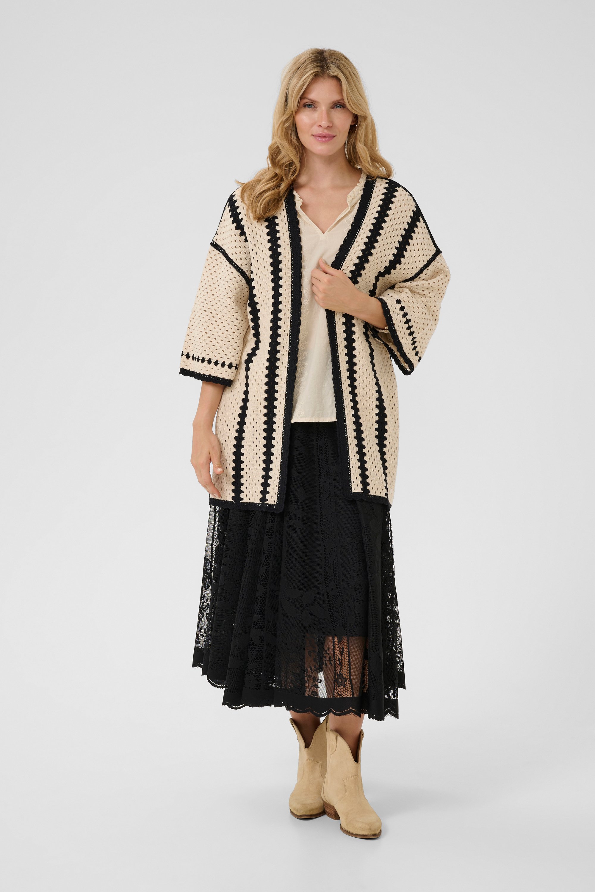 Strickjacke Straight fit Ethnic Pitch Blac white
