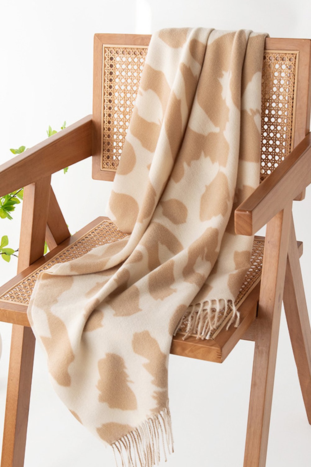 Abstrakter Leopardenmuster-Schal