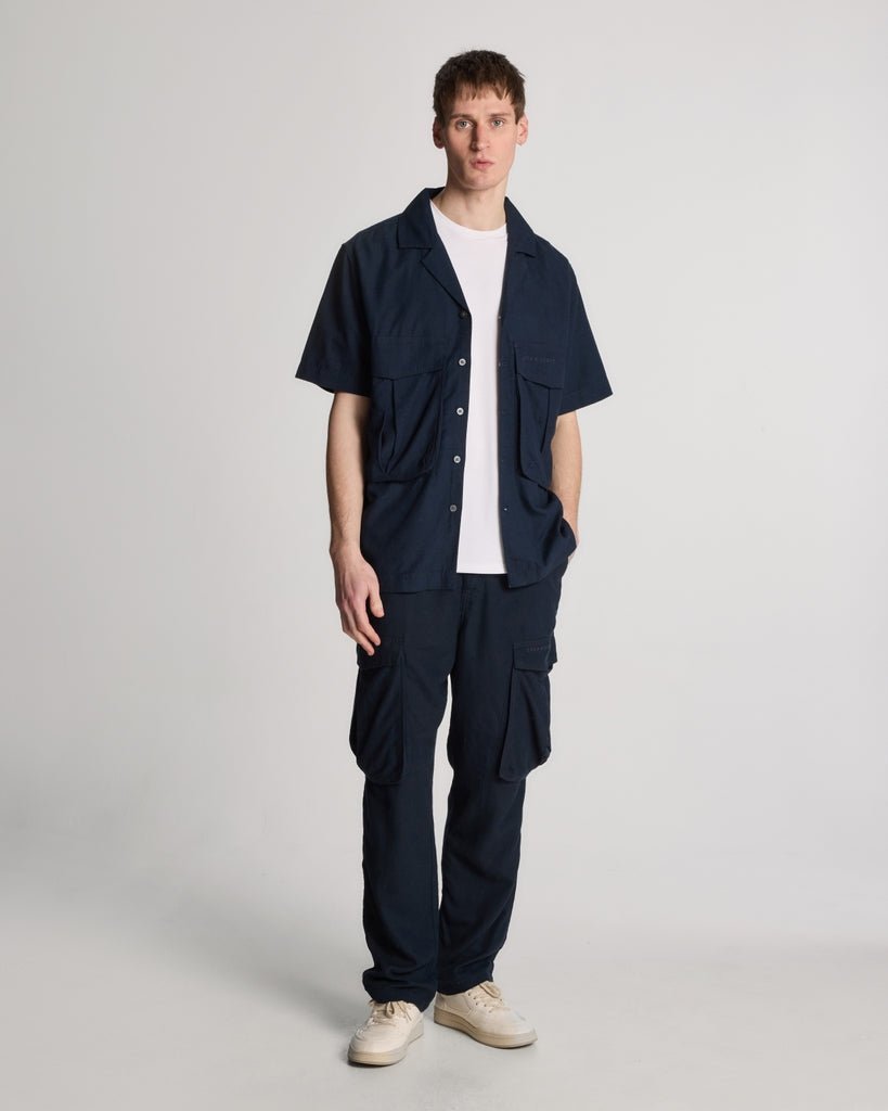 Thumbnail - Lyle & Scott Hemd aus Baumwollleinen mit Reverskragen – Dunkelmarineblau