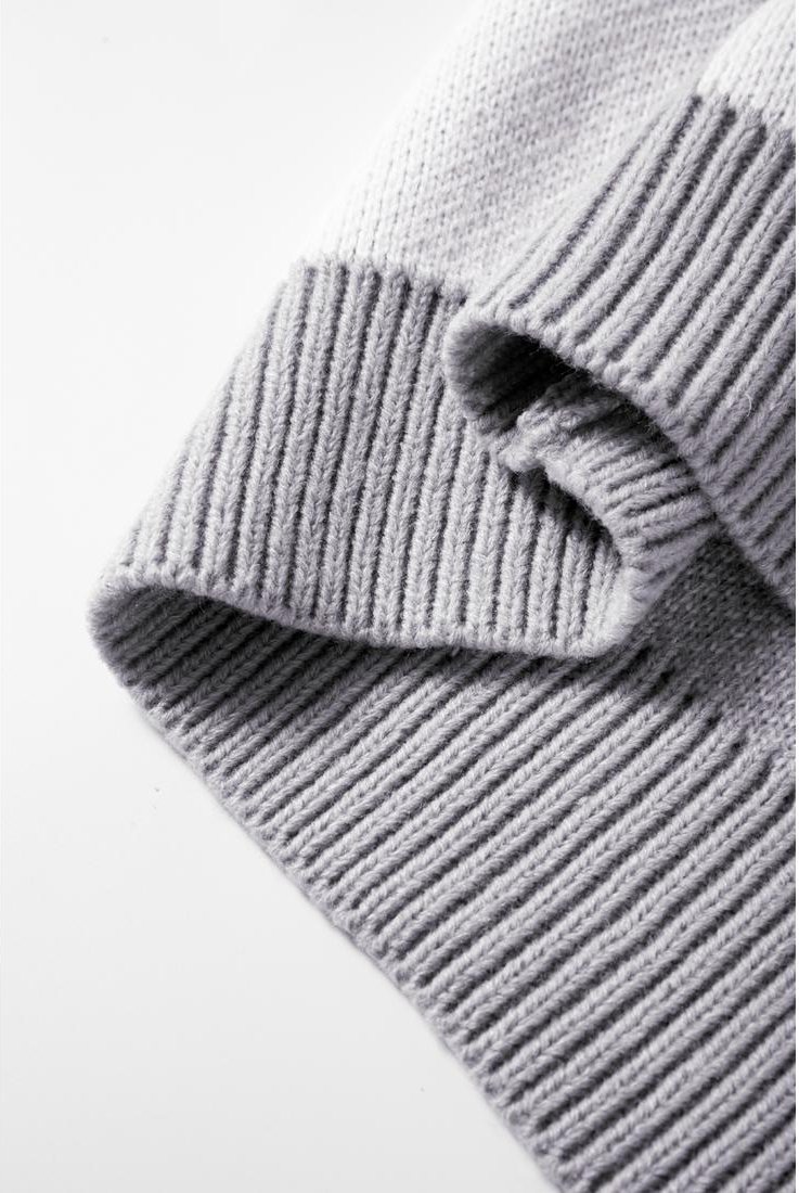 Thumbnail - Azura Exchange Graues Karomuster Bischofsleve Pullover