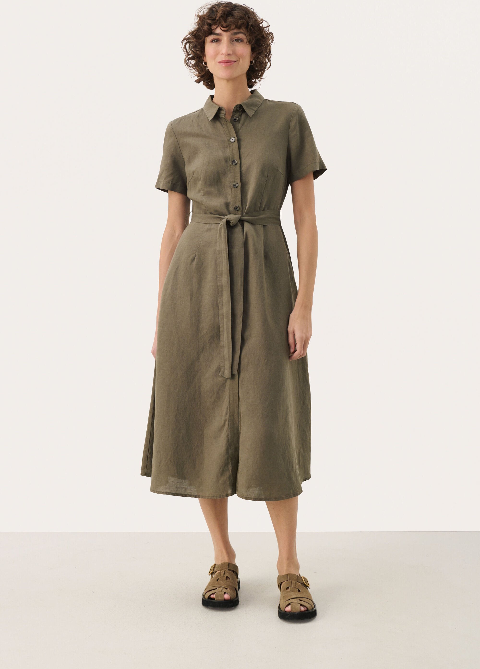 Kleid Gerade Passform Kalamata olive