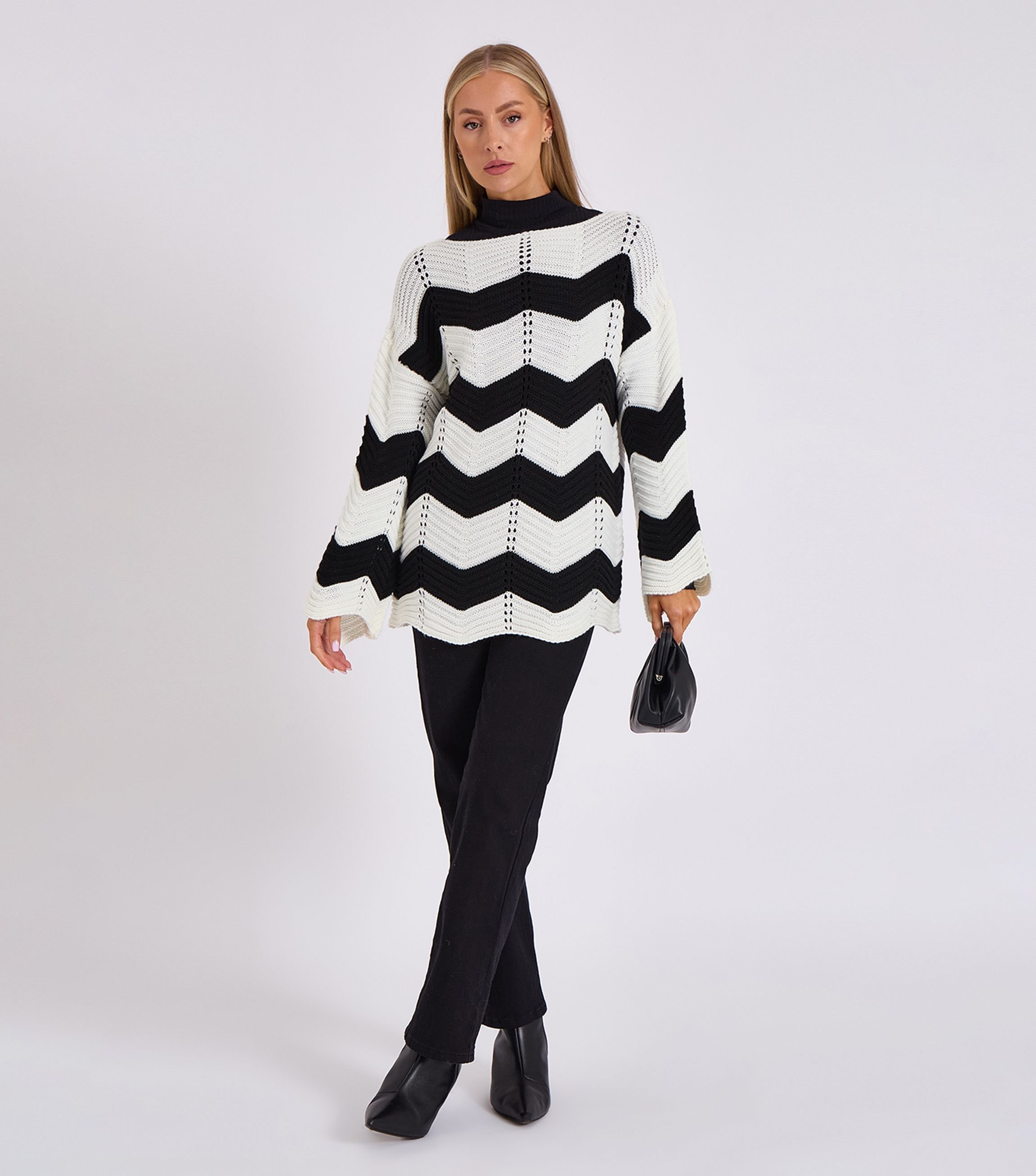 Cremefarbener Wellenstrick-Pullover in Übergröße