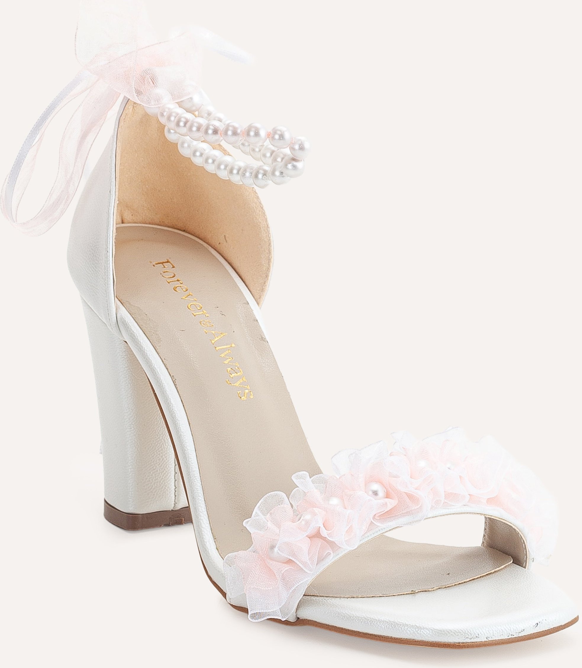 Elsa Lace Bridal Sandalen with Pearls